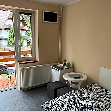 Strumyk Bed & Breakfast 4*